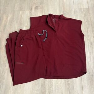 Figs Scrub Set - Rafaela Top & Zamora Pants in Burgundy - MEDIUM